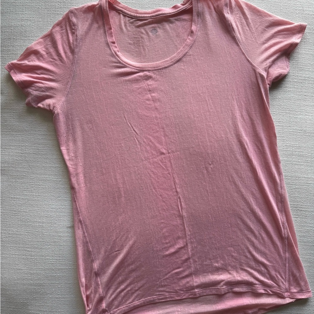 Lululemon Athletica Soft Pink Short Sleeve Tee